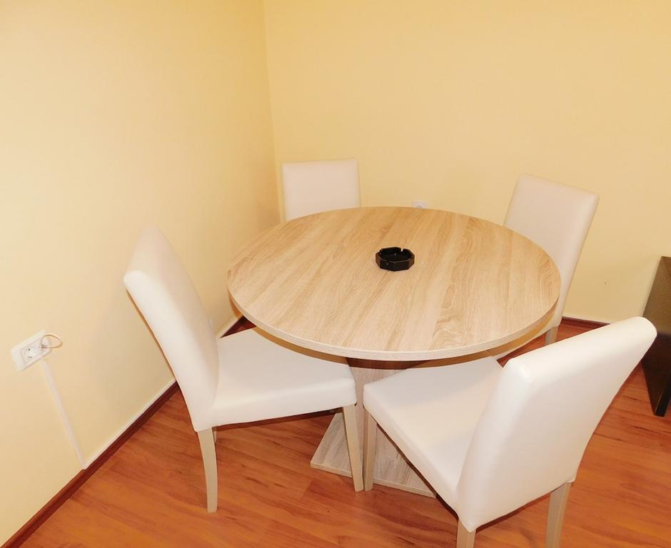 Apartments Danilo 48 พูลา ภายนอก รูปภาพ