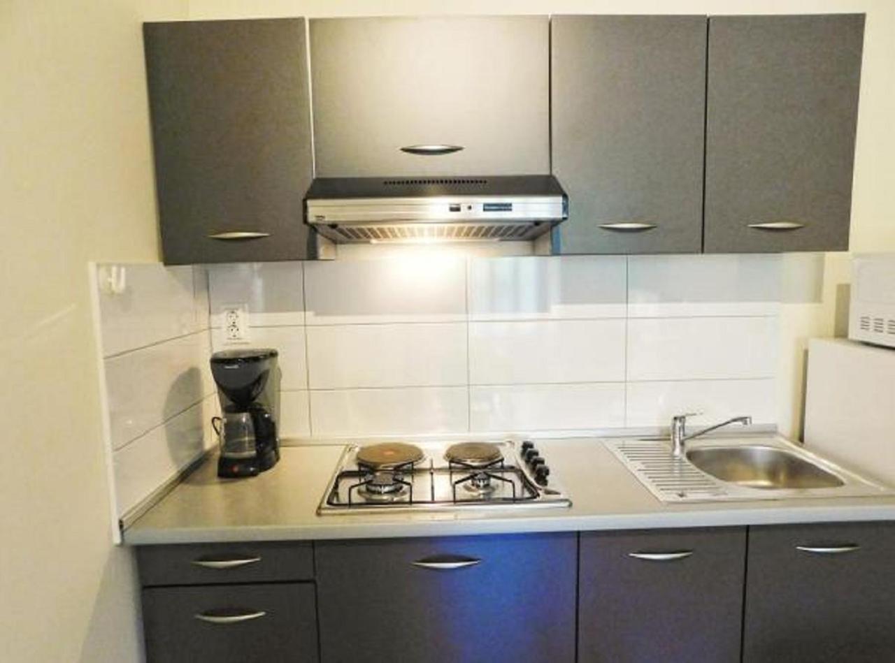 Apartments Danilo 48 พูลา ภายนอก รูปภาพ